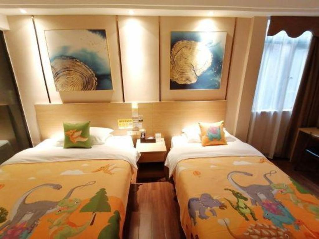 T Social Hotel Guangzhou Railway Station Branch Экстерьер фото