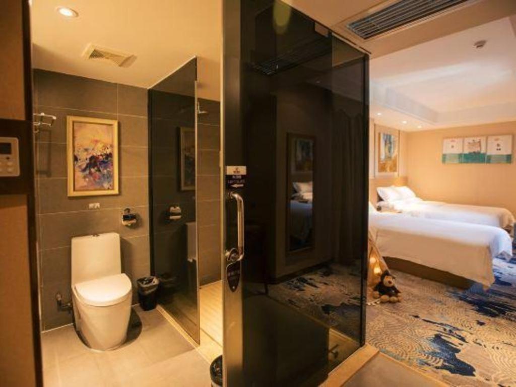 T Social Hotel Guangzhou Railway Station Branch Экстерьер фото
