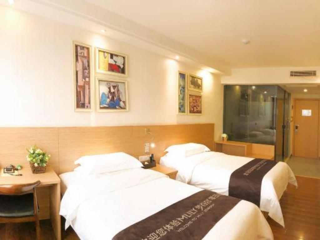 T Social Hotel Guangzhou Railway Station Branch Экстерьер фото