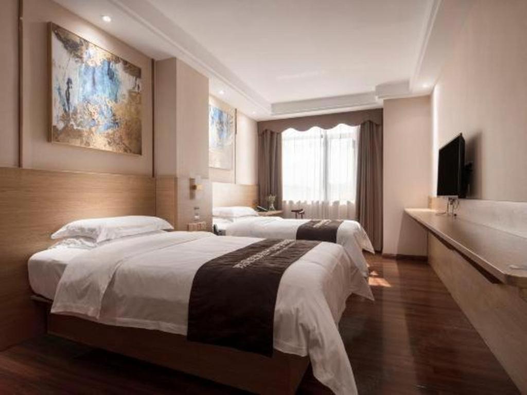 T Social Hotel Guangzhou Railway Station Branch Экстерьер фото