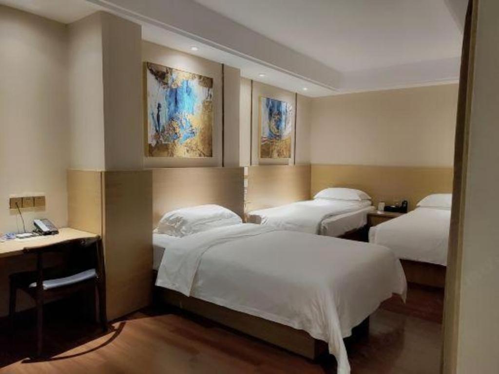 T Social Hotel Guangzhou Railway Station Branch Экстерьер фото